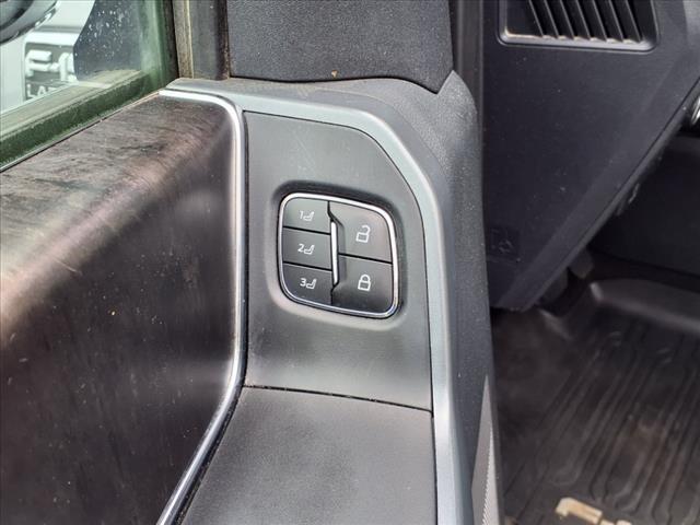 used 2021 Ford F-150 car, priced at $35,995