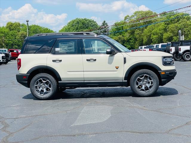 new 2024 Ford Bronco Sport car