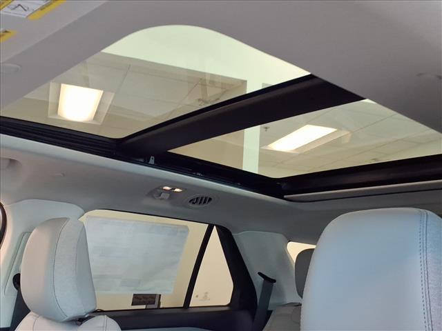 new 2025 Ford Explorer car, priced at $51,865