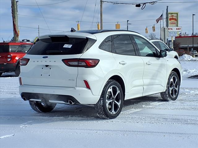 new 2025 Ford Escape car, priced at $43,030