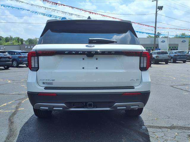 new 2025 Ford Explorer car