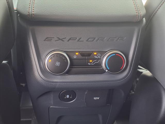 new 2025 Ford Explorer car