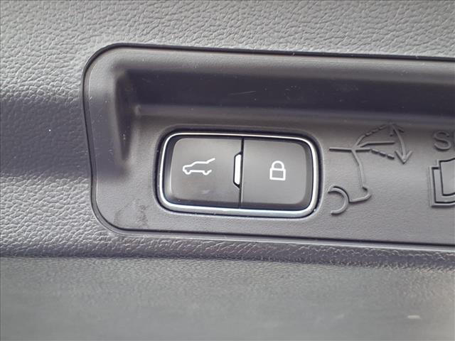 used 2022 Ford Explorer car, priced at $29,995