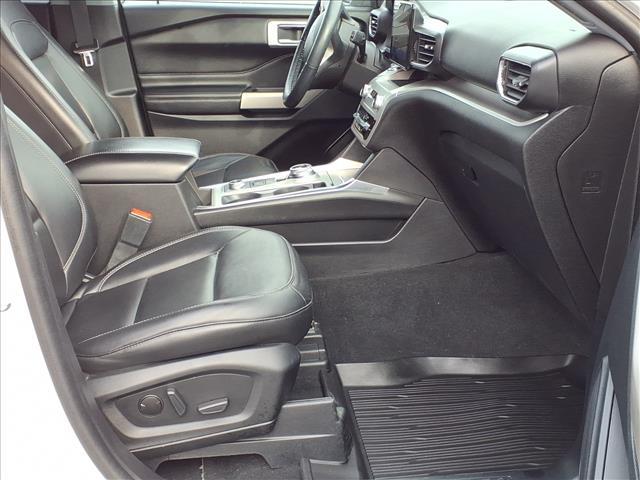 used 2022 Ford Explorer car, priced at $29,995