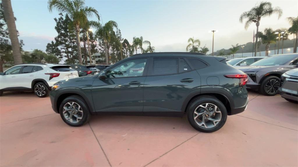 new 2026 Chevrolet Trax car, priced at $25,087
