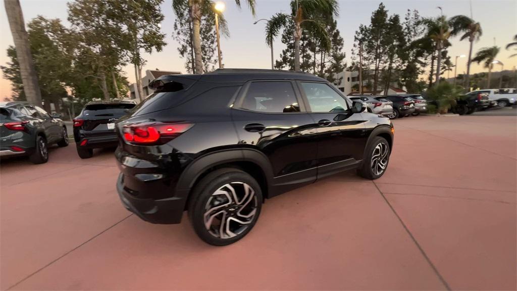 new 2026 Chevrolet TrailBlazer car, priced at $28,402