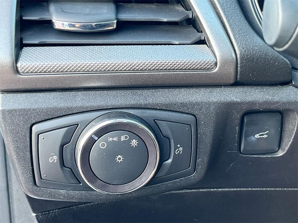 used 2018 Ford Fusion car, priced at $10,900