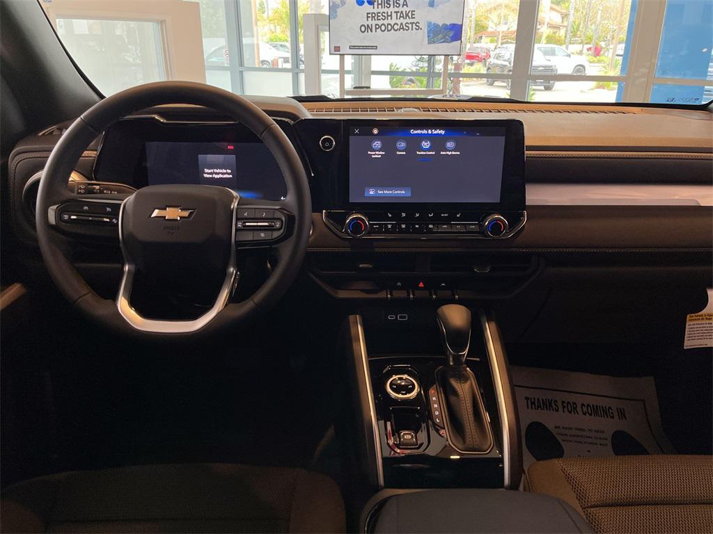 new 2025 Chevrolet Colorado car, priced at $38,750