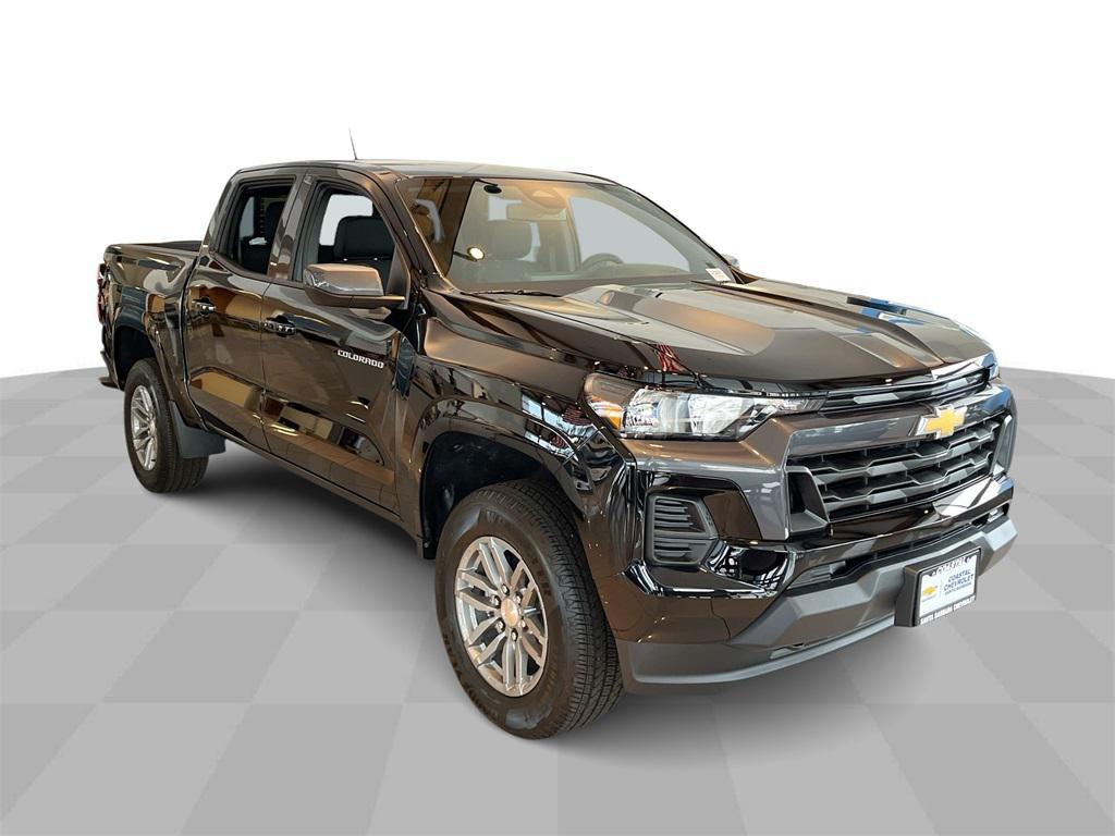 new 2025 Chevrolet Colorado car, priced at $38,750
