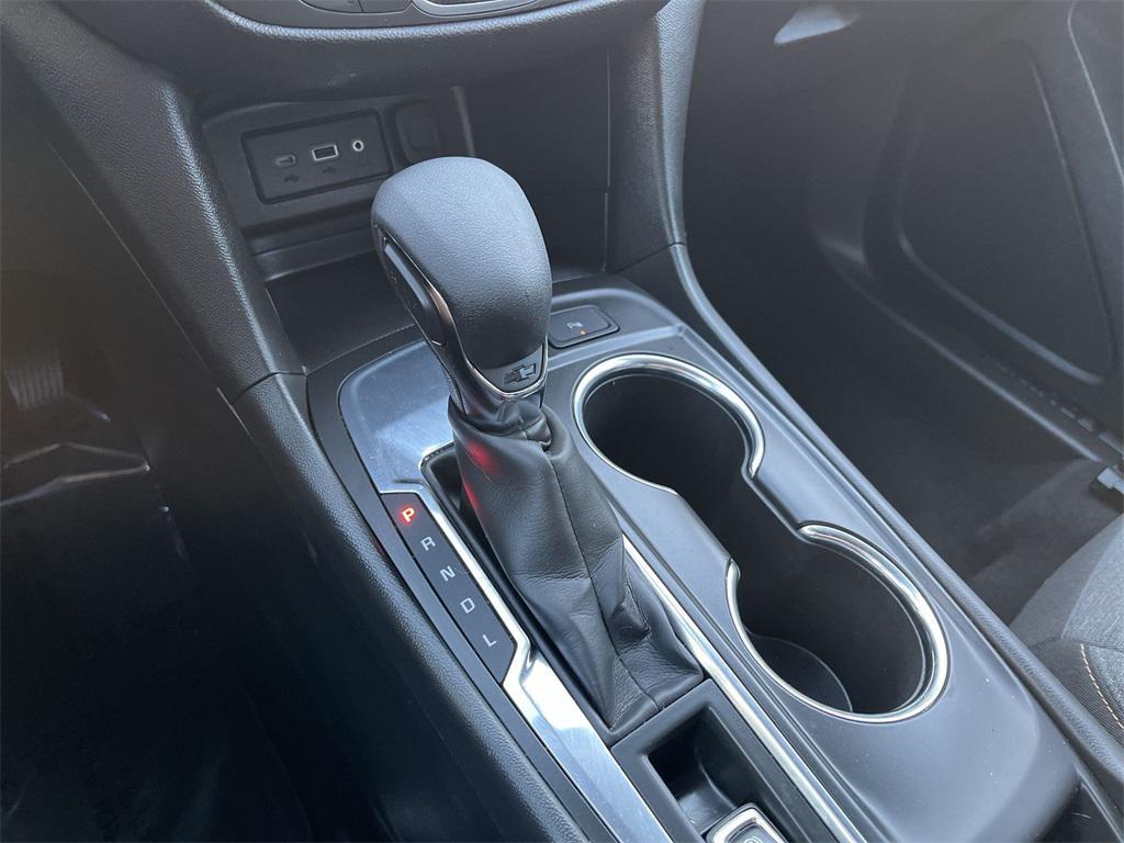 used 2023 Chevrolet Equinox car, priced at $19,400