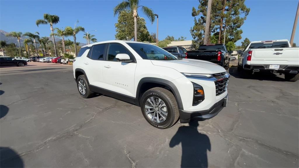new 2026 Chevrolet Equinox car, priced at $31,593
