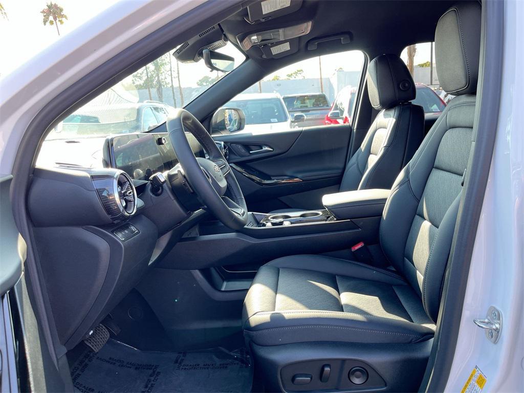 new 2026 Chevrolet Equinox car, priced at $31,593