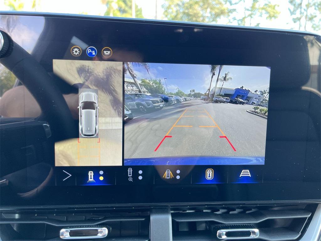 new 2026 Chevrolet Equinox car, priced at $31,534