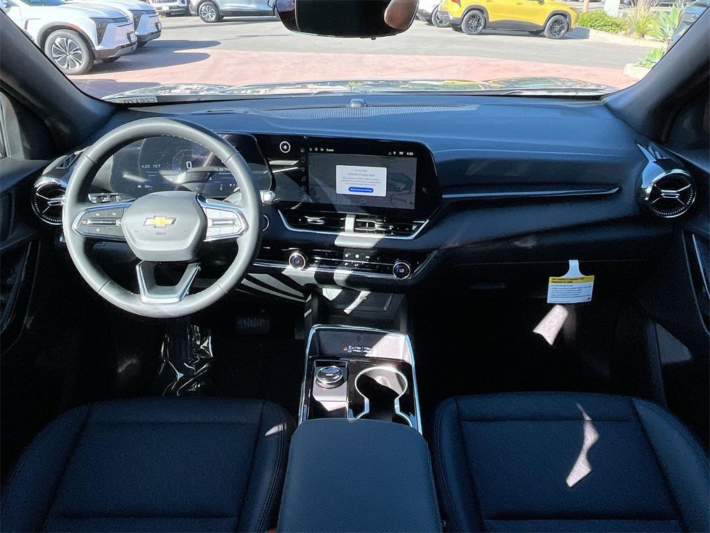 new 2026 Chevrolet Equinox car, priced at $31,611