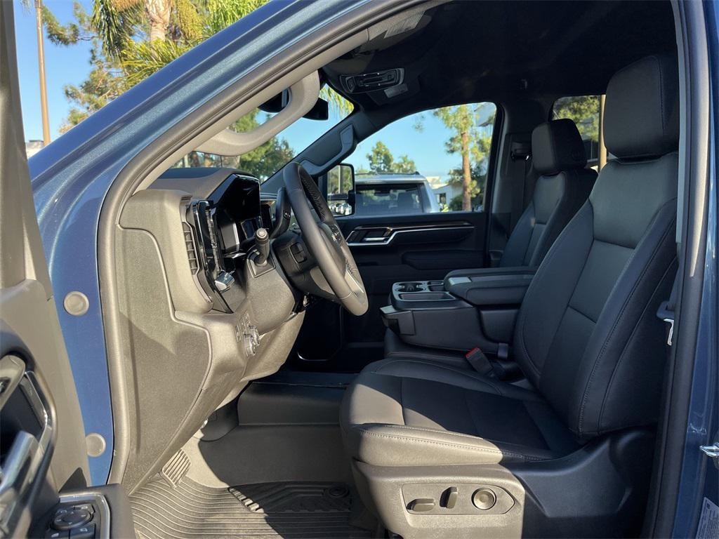 new 2026 Chevrolet Silverado 2500 car, priced at $70,322