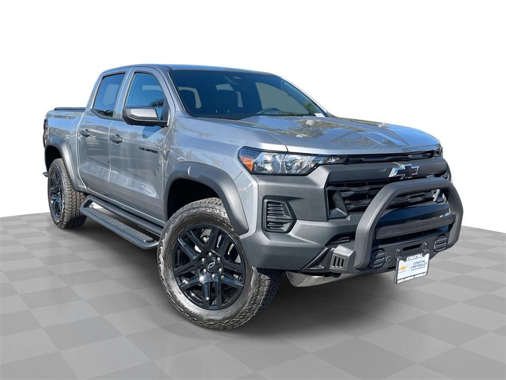 new 2025 Chevrolet Colorado car, priced at $49,043