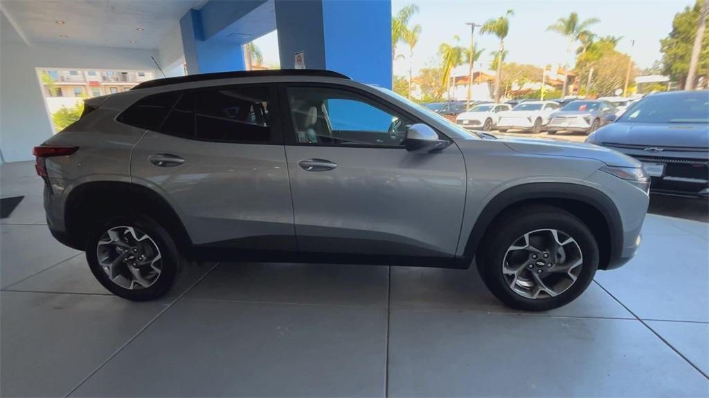 new 2025 Chevrolet Trax car, priced at $22,149