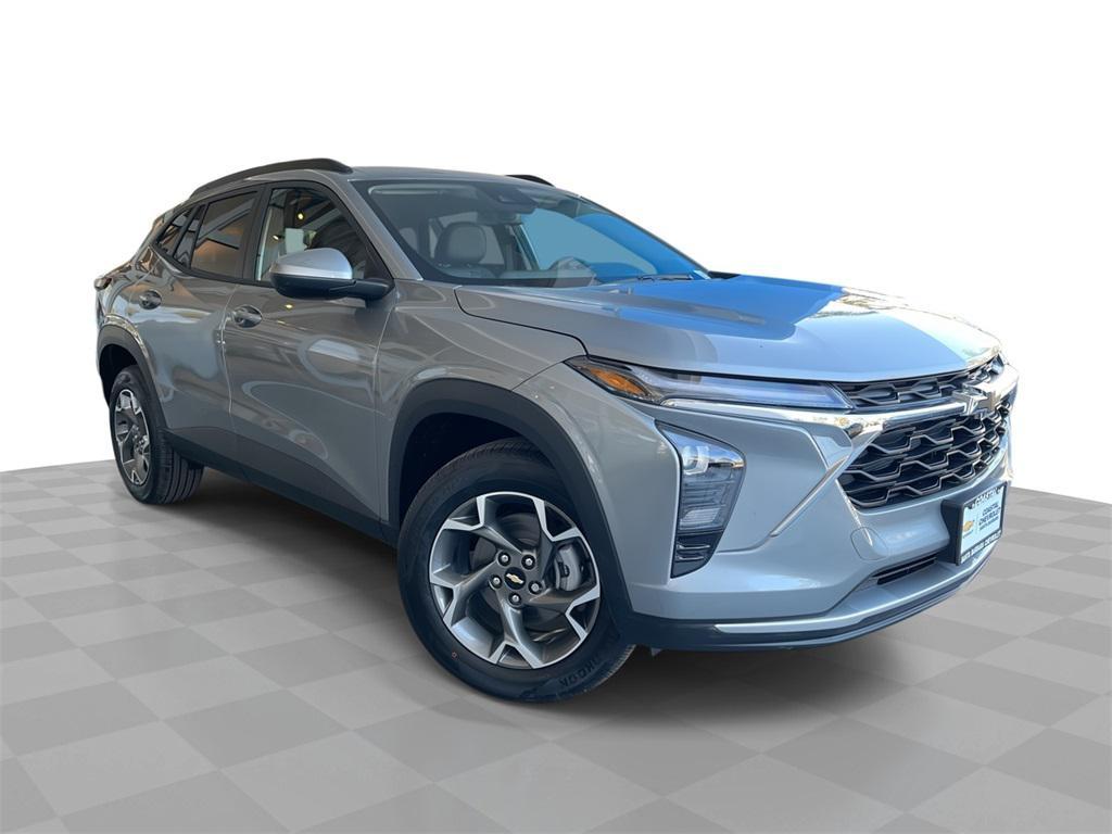 new 2025 Chevrolet Trax car, priced at $22,149