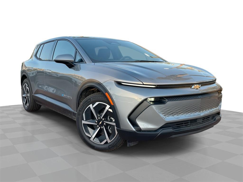 new 2026 Chevrolet Equinox EV car, priced at $35,995