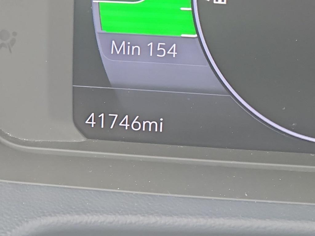 used 2022 Chevrolet Bolt EUV car, priced at $19,850