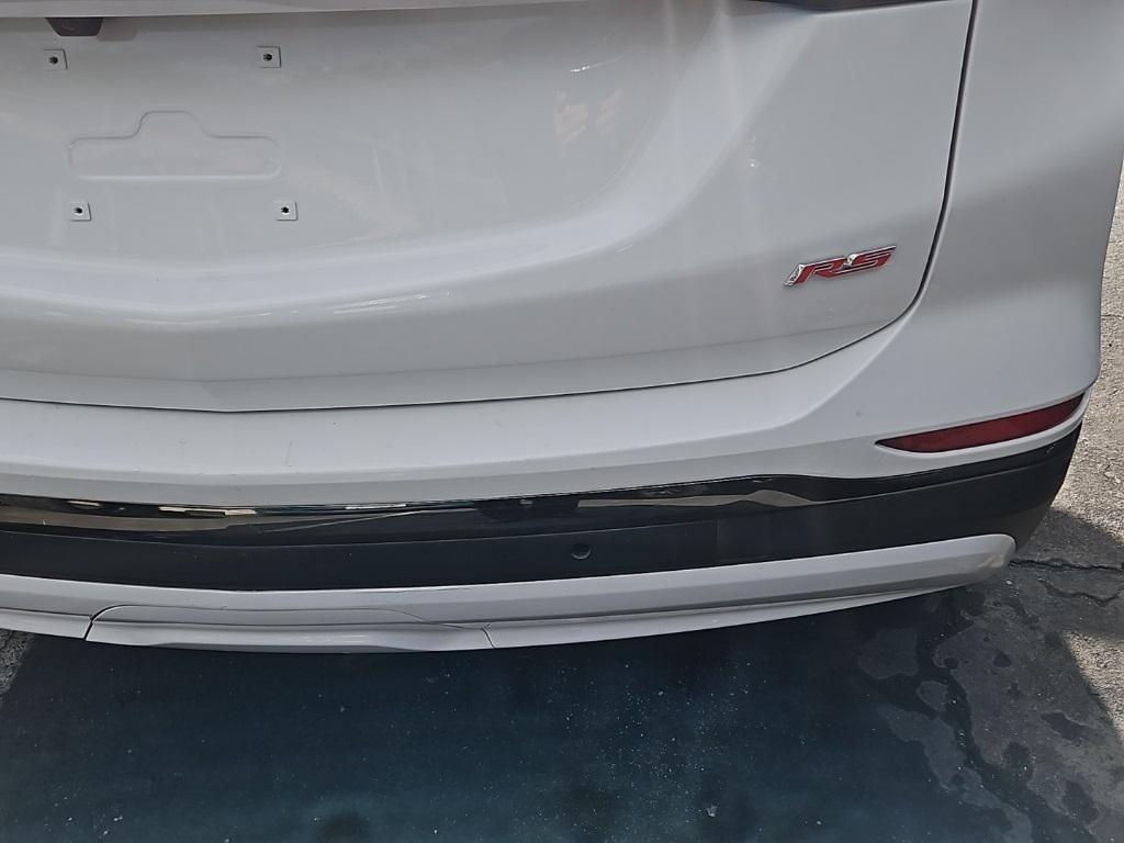 used 2023 Chevrolet Equinox car, priced at $19,500