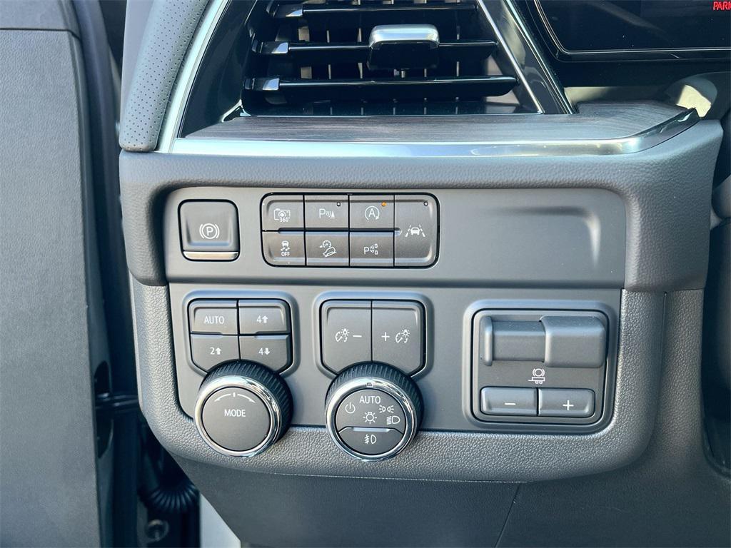 new 2025 Chevrolet Tahoe car, priced at $85,931