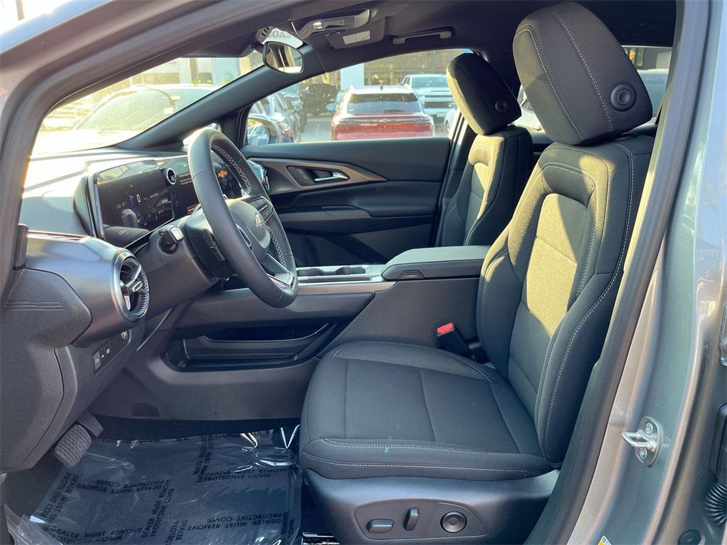 new 2026 Chevrolet Equinox EV car, priced at $36,540