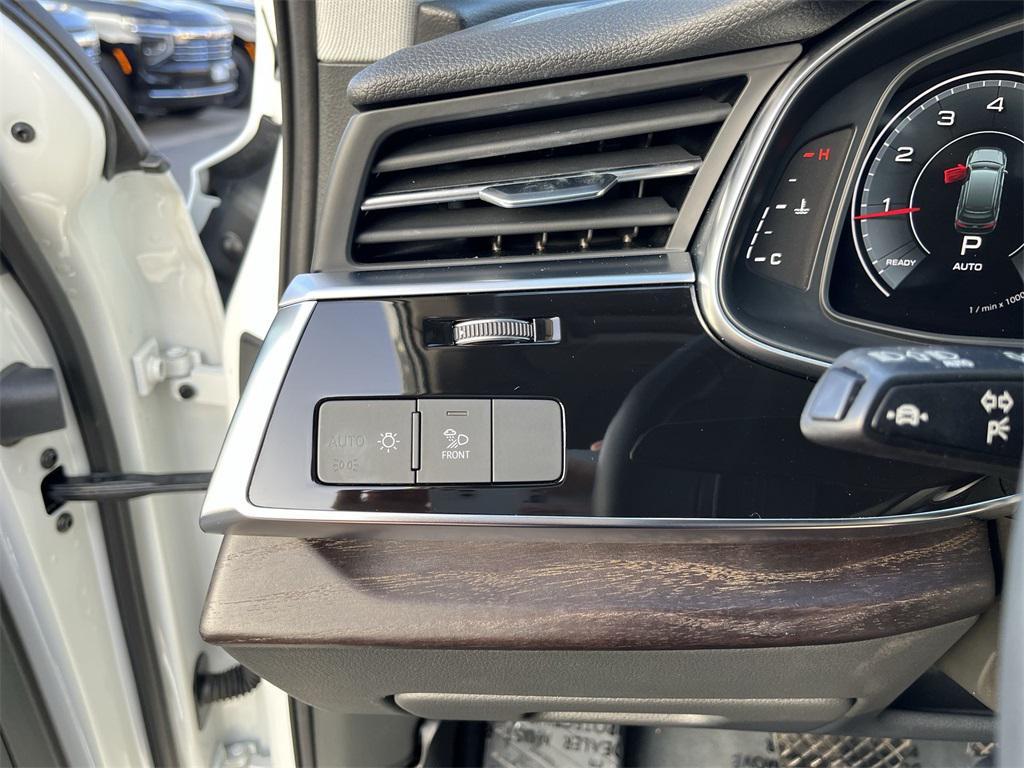 used 2022 Audi Q7 car, priced at $30,200