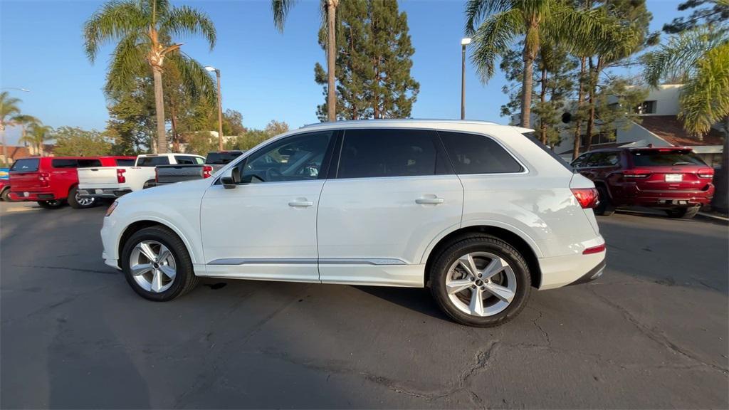 used 2022 Audi Q7 car, priced at $30,200