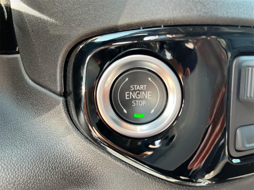 new 2025 Chevrolet Silverado 2500 car, priced at $78,625