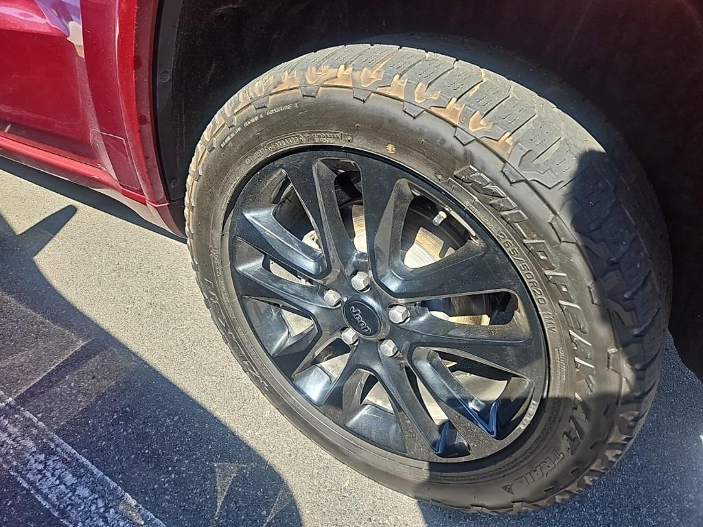 used 2020 Jeep Grand Cherokee car, priced at $22,500