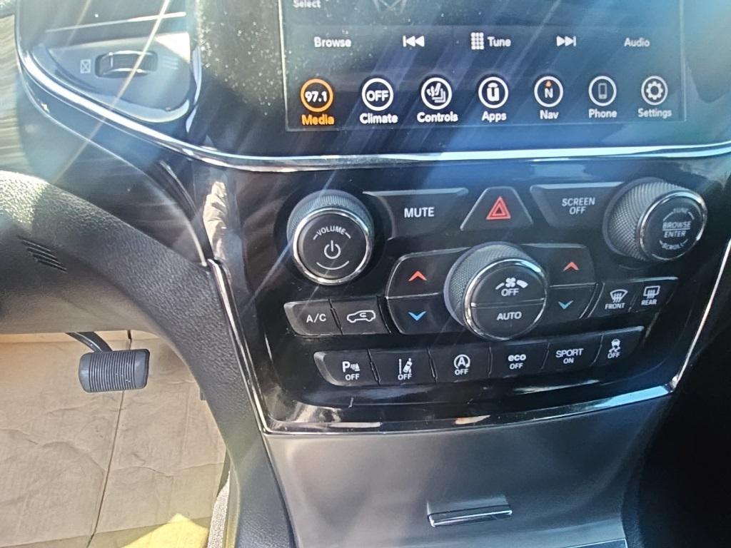 used 2020 Jeep Grand Cherokee car, priced at $22,500