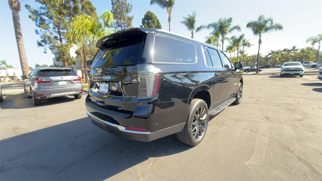 new 2025 Chevrolet Suburban car, priced at $75,460