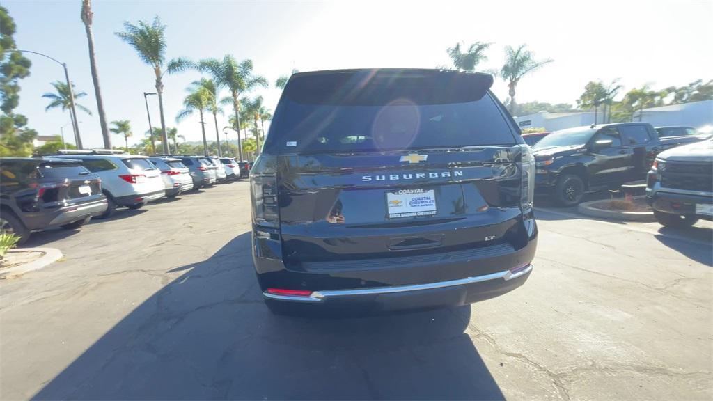 new 2025 Chevrolet Suburban car, priced at $75,460