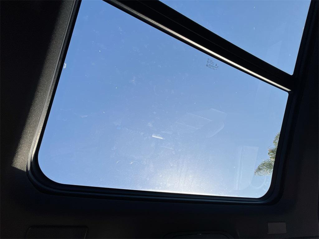 new 2025 Chevrolet Suburban car, priced at $75,460