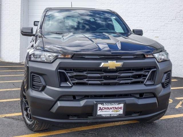 new 2025 Chevrolet Colorado car, priced at $40,305