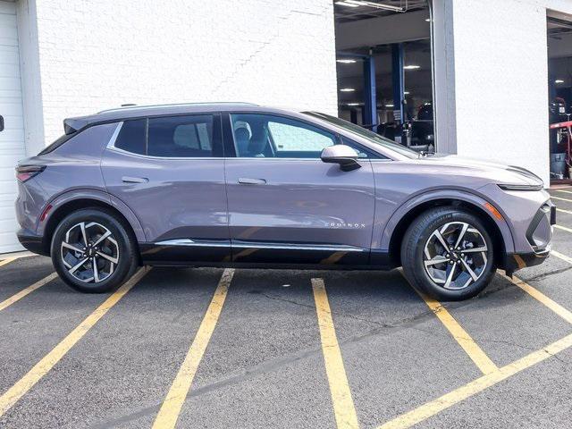 new 2025 Chevrolet Equinox EV car, priced at $42,638