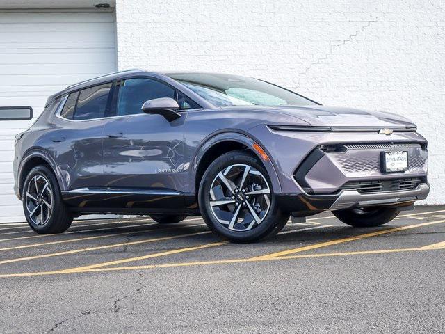 new 2025 Chevrolet Equinox EV car, priced at $42,638