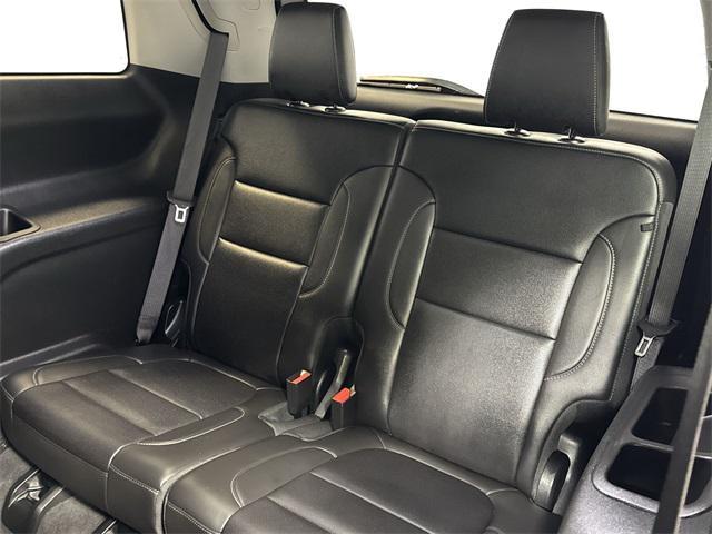 used 2023 GMC Acadia car, priced at $27,752