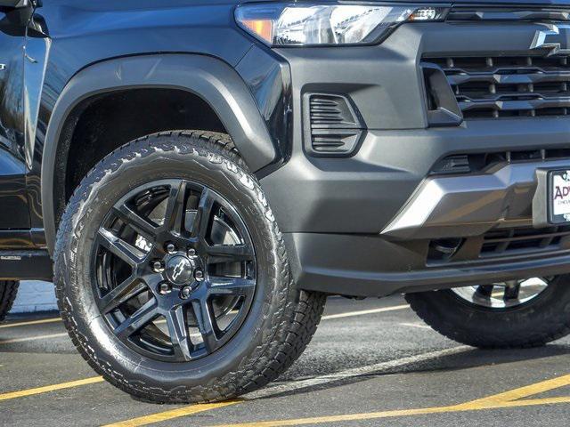 new 2024 Chevrolet Colorado car, priced at $40,140