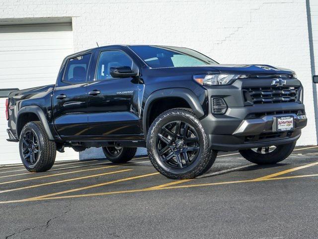 new 2024 Chevrolet Colorado car, priced at $40,140