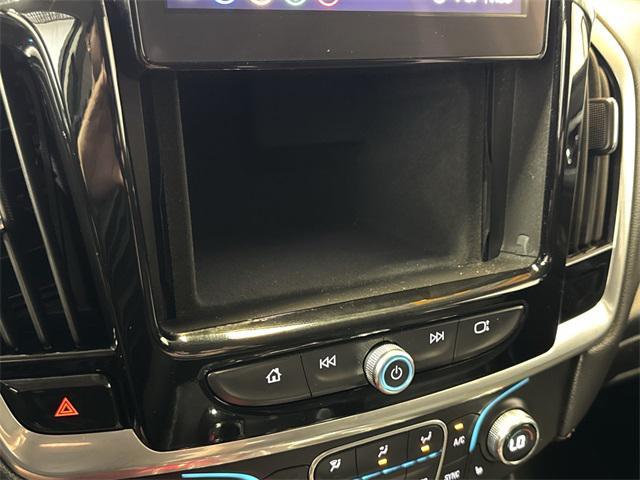 used 2020 Chevrolet Traverse car, priced at $23,800