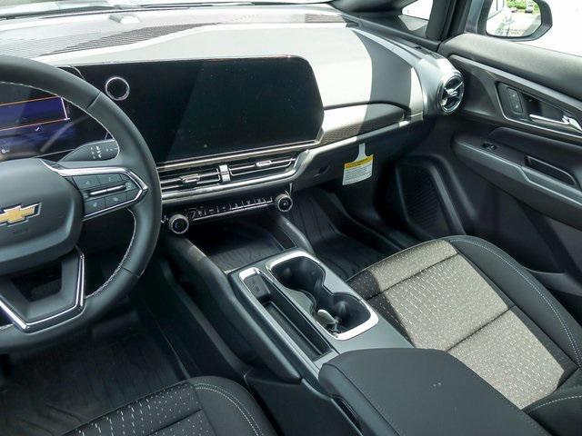new 2025 Chevrolet Equinox EV car, priced at $34,422