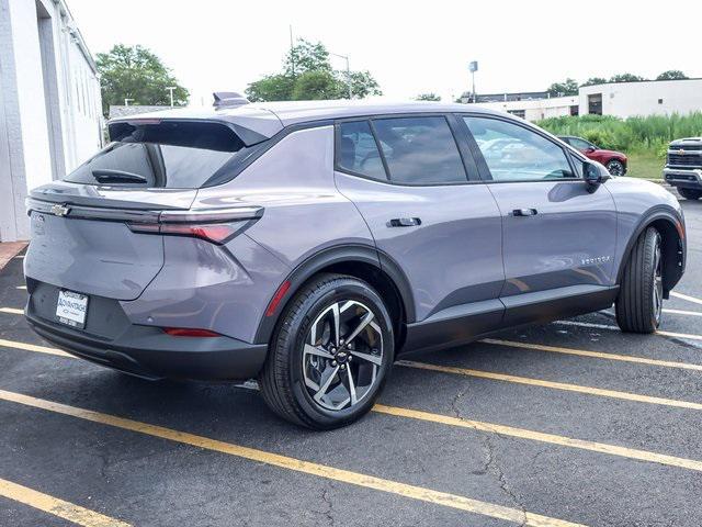 new 2025 Chevrolet Equinox EV car, priced at $34,422