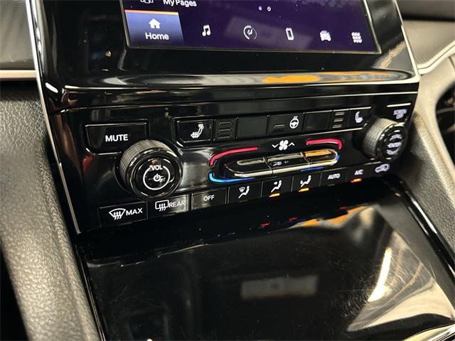used 2023 Jeep Grand Cherokee car, priced at $32,466