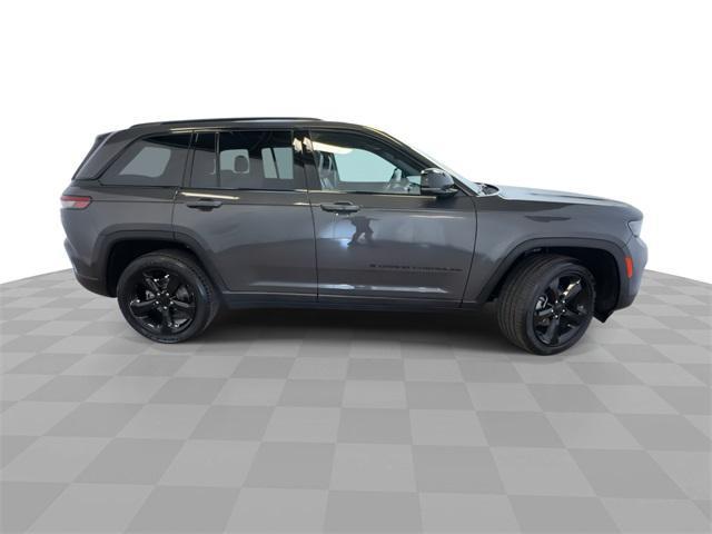 used 2023 Jeep Grand Cherokee car, priced at $32,466