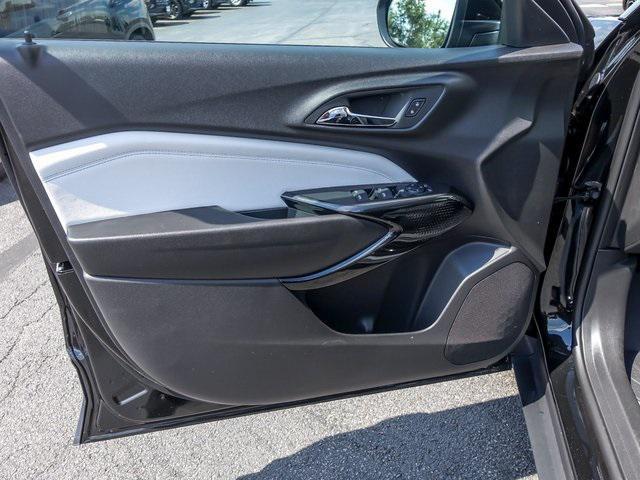 new 2025 Chevrolet Trax car, priced at $24,205