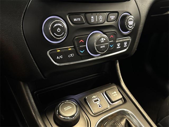 used 2019 Jeep Cherokee car, priced at $19,500