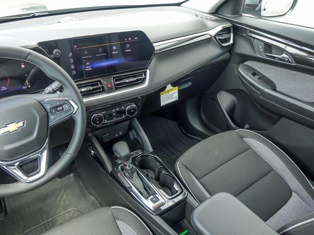 new 2025 Chevrolet TrailBlazer car, priced at $25,853