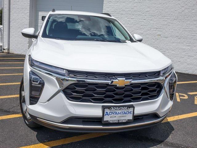 new 2025 Chevrolet Trax car, priced at $24,205